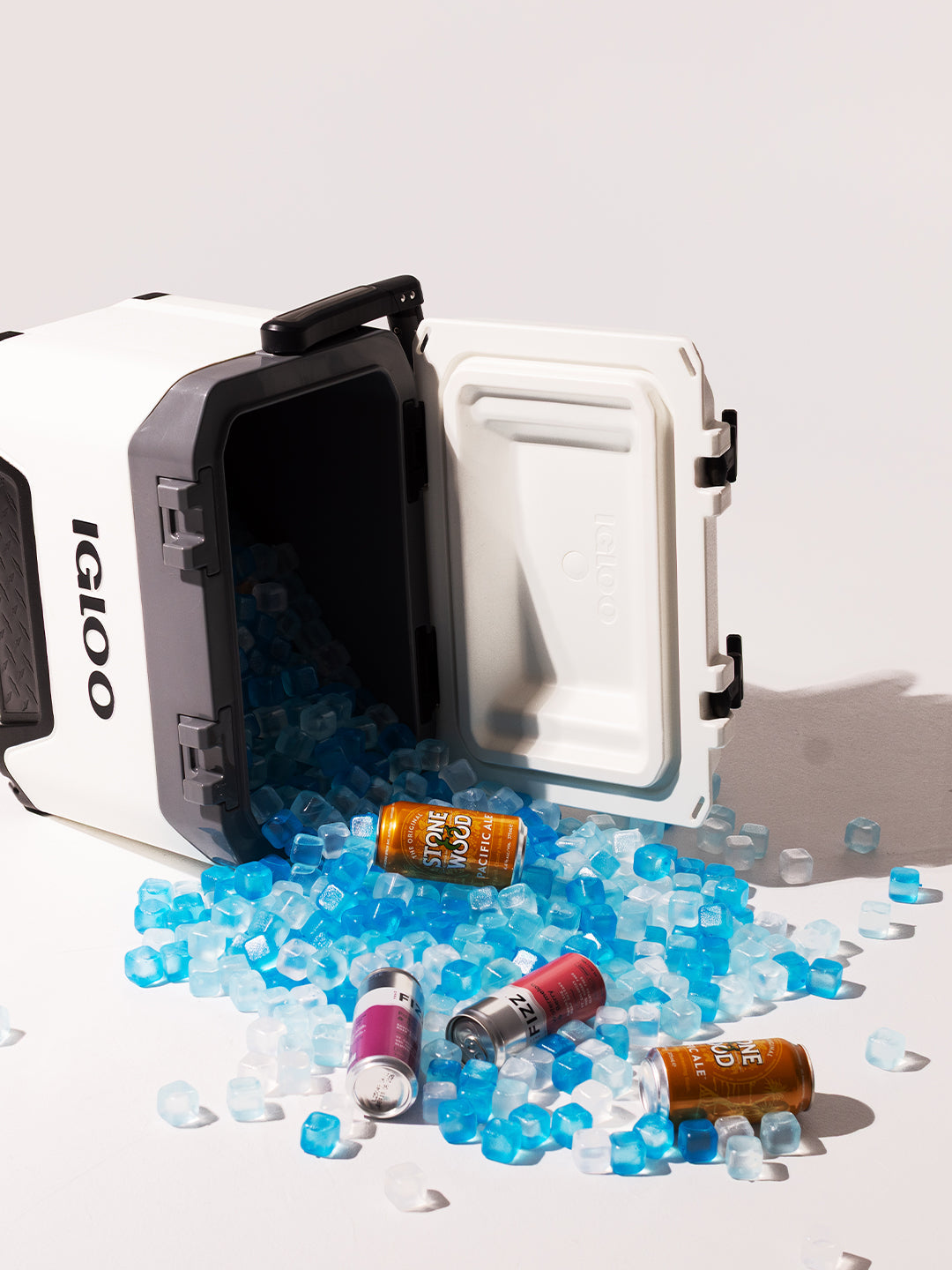 Mini Freeze Blue Ice - 1.8KG Black Bag
